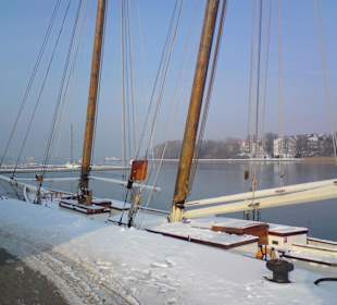 Ein Blick über den Kai