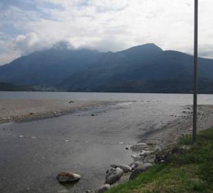 Uferpromenade in Richtung Dongo
