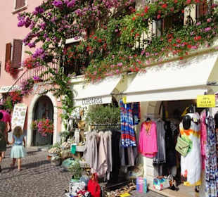 Impressionen aus der Altstadt von Limone