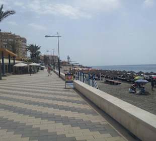 Autofreie Promenade ca. 4 km - herrlich zum Bummel