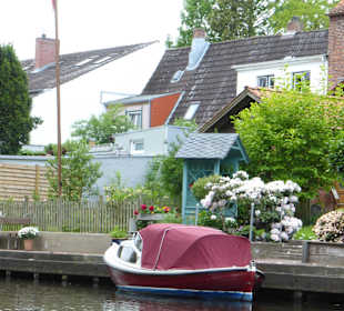 Eiderstedtrundfahrt: Grachtenfahrt Friedrichstadt