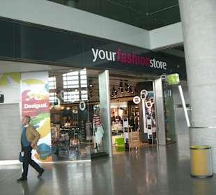 Geschäft in der Einkaufsmeile