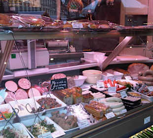 Auslage in der Charcuterie