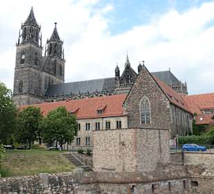 Ehemalige Bastion Cleve und Magdeburger Dom