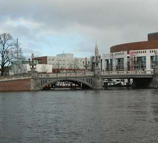 Amsterdam auf eigene Faust Grachtenfahrten