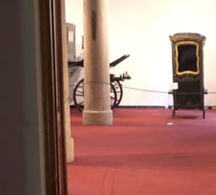 Fürstlicher Marstall