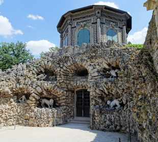 Die Grotte im Park von Schloss Veitshöchheim