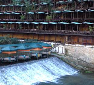 Idylische Rastplätze im Dim-Tal