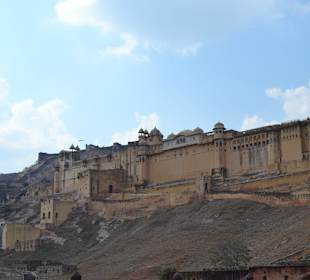 Fort Amber w całej okazałości