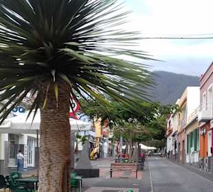 Calle Obispo Pérez Cáceres in Candelaria