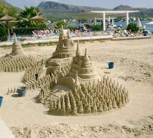 Sandburgen in Vollendung