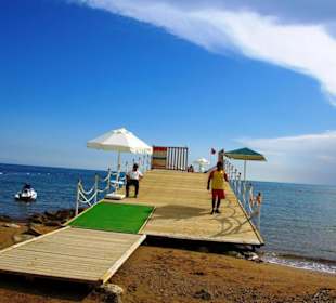 Vom Sunrise Richtung Kumköy-Evrenseki am Strand
