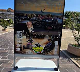 In ganz Bibione verteilt