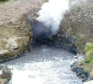 Dragons Mouth Spring