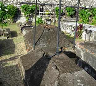 Rundgang über den alten Friedhof am Meer