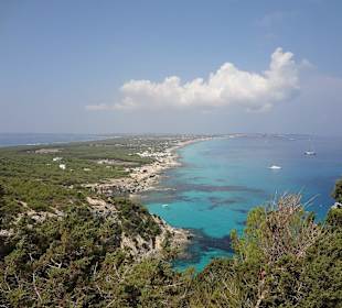 Ausblick von hoch oben am Römerweg
