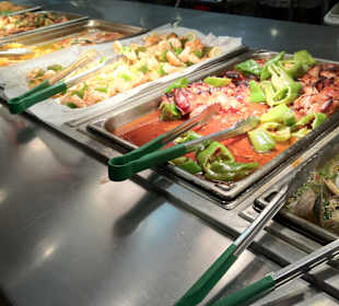 Makino Warmes Buffet