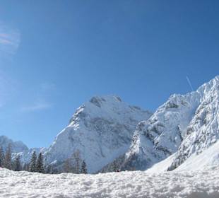 Hütte Pferdeschlitten