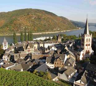 Bacharach: Stadtansicht vom Postenturm im Weinberg