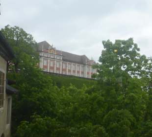 Neues Schloss: Blick von der Meersburg zum Schloss