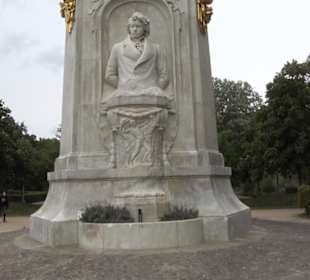 Beethoven-Haydn-Mozart-Denkmal