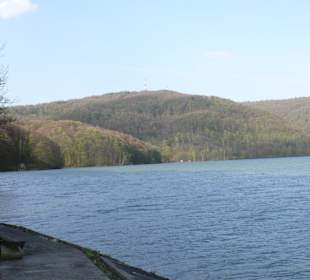 Widok od strony jeziora