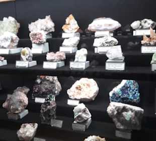 Museum für Mineralien und Mathematik