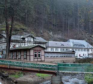Gaststätte und Hotel "Lichtenhainer Wasserfall"
