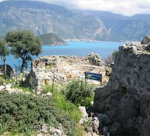 Ruine einer Kirche auf der Nikolaus-Insel