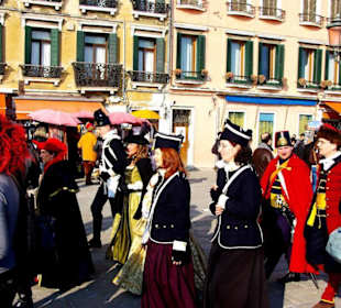 Kostüme-Masken-Show Venedig 2011
