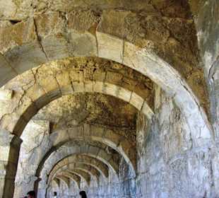 Aspendos An/Abfahrt Landschaft