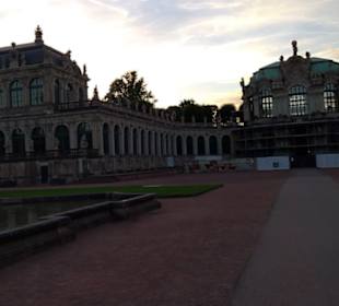 Wallpavillon