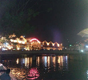 Clark Quay am Abend