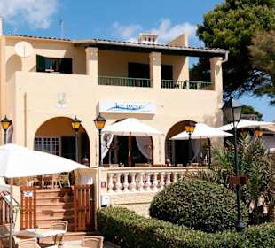 Del Mar.. Restaurante / Apartamento