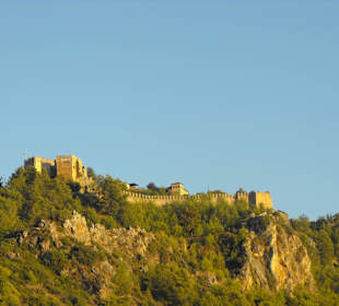 Widok zamku z plaży