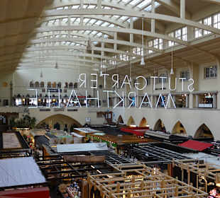 Merz & Benzing Blick auf Markthalle innen