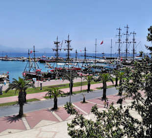 Hafen von Alanya