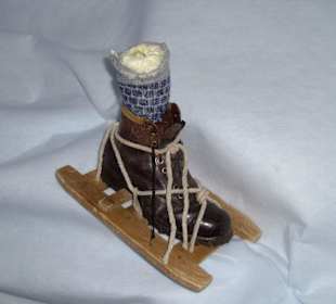 Schneeschuh aus Holz Gletschergarten Luzern