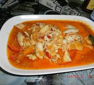 Huhn mit rotem Curry und Cocos