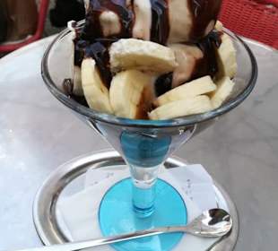 Afrika Becher
