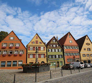 Marktplatz mit Brunnen