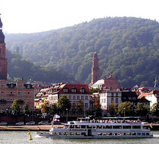 Schifffahrt auf dem Neckar