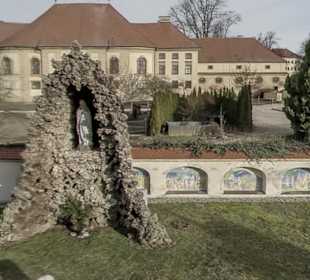 Mariengrotte Wallerstein