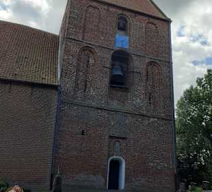Schiefer Turm von Suurhusen in Emden,
