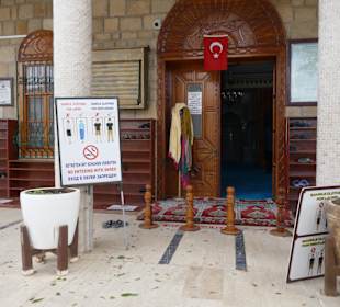 Eingang zur Moschee