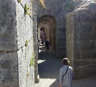 Gewölbegang unter dem Trajaneum