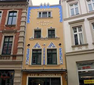 Ein sehr altes Haus