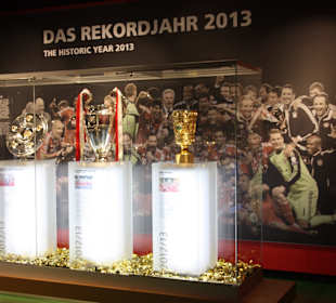 Die Triple-Pokale
