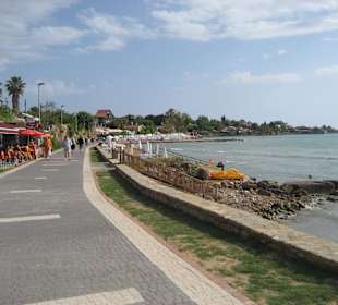Strandpromenade Richtung Side