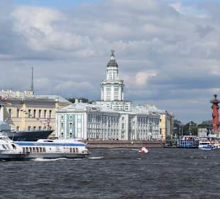 Die Newa in St. Petersburg